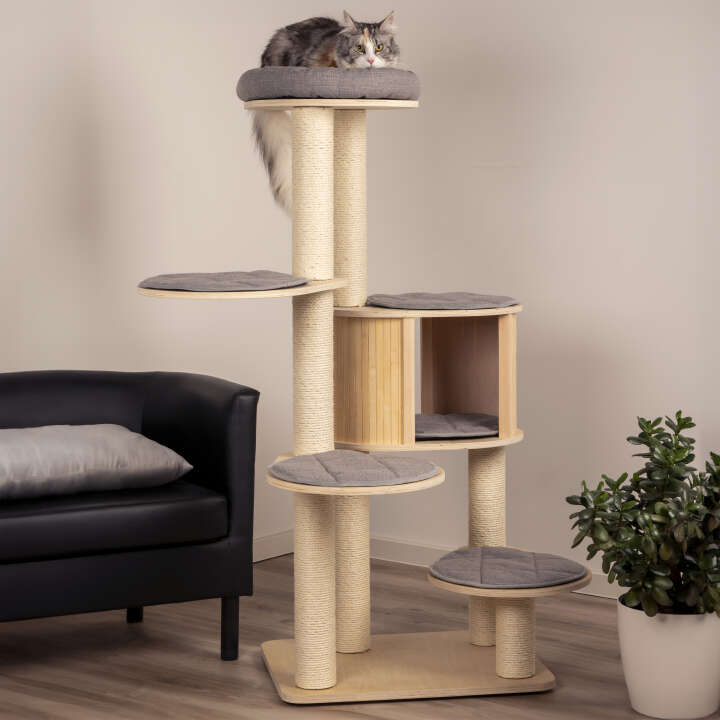 dobar Kratzbaum Ella